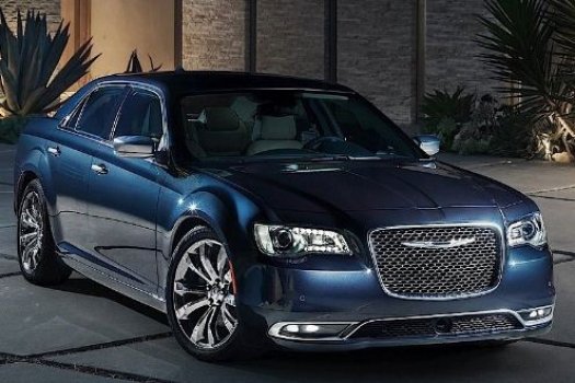 Chrysler 300C 5.7L Executive Price in Kuwait