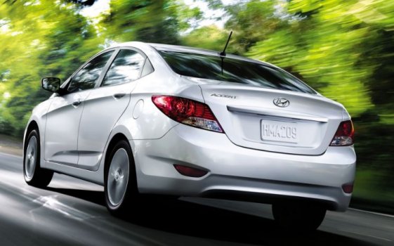 Hyundai Accent 1.6L Price in USA