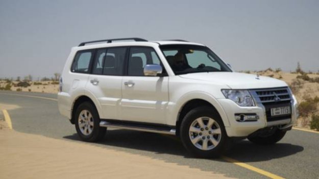 Mitsubishi Pajero 3.8L 5-door Premium 2017 Price in Kuwait