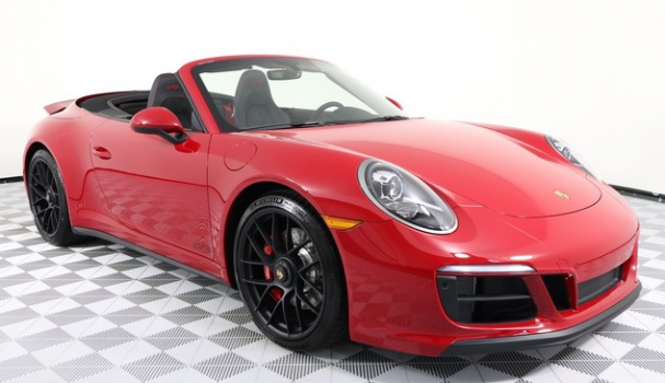 Porsche 911 Carrera GTS Cabriolet 2019 Price in India