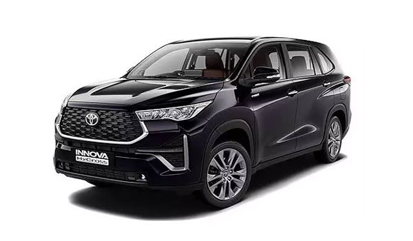 Toyota Innova Hycross VX (O) Hybrid 8 STR 2023 Price in Iran