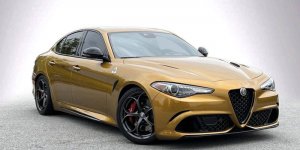 Alfa Romeo Giulia Estrema 2023