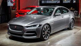 Jaguar XE R-Dynamic S AWD 2020