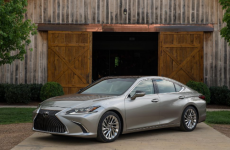 Lexus ES 300h 2019