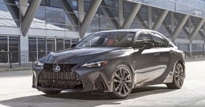 Lexus IS 2023