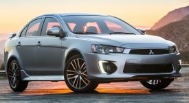 Mitsubishi Lancer EX 1.6 GLS (Manual) 2017