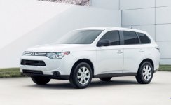 Mitsubishi Outlander 2.4L GLX Basic 2016