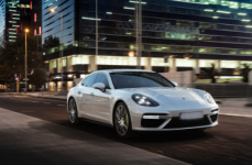 Porsche Panamera 4 2018