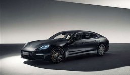 Porsche Panamera Turbo 2020