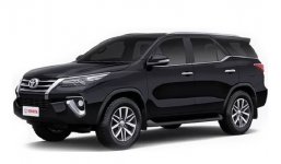 Toyota Fortuner 4x2 AT Petrol 2023
